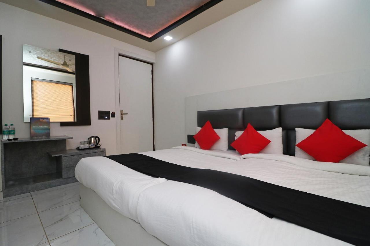 Hotel Grand Sparrow Inn Agra  Eksteriør bilde